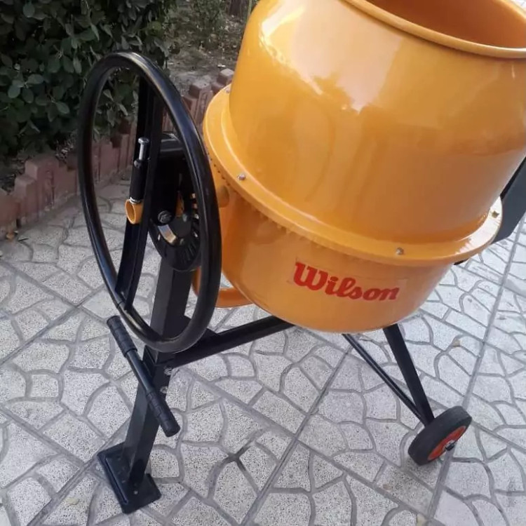 بتونیر آزمایشگاهی چرخ دار مونتاژ شده