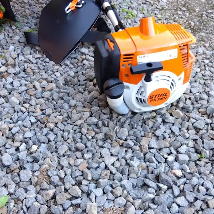 علف زن STIHL اشتیل مدل FS 250